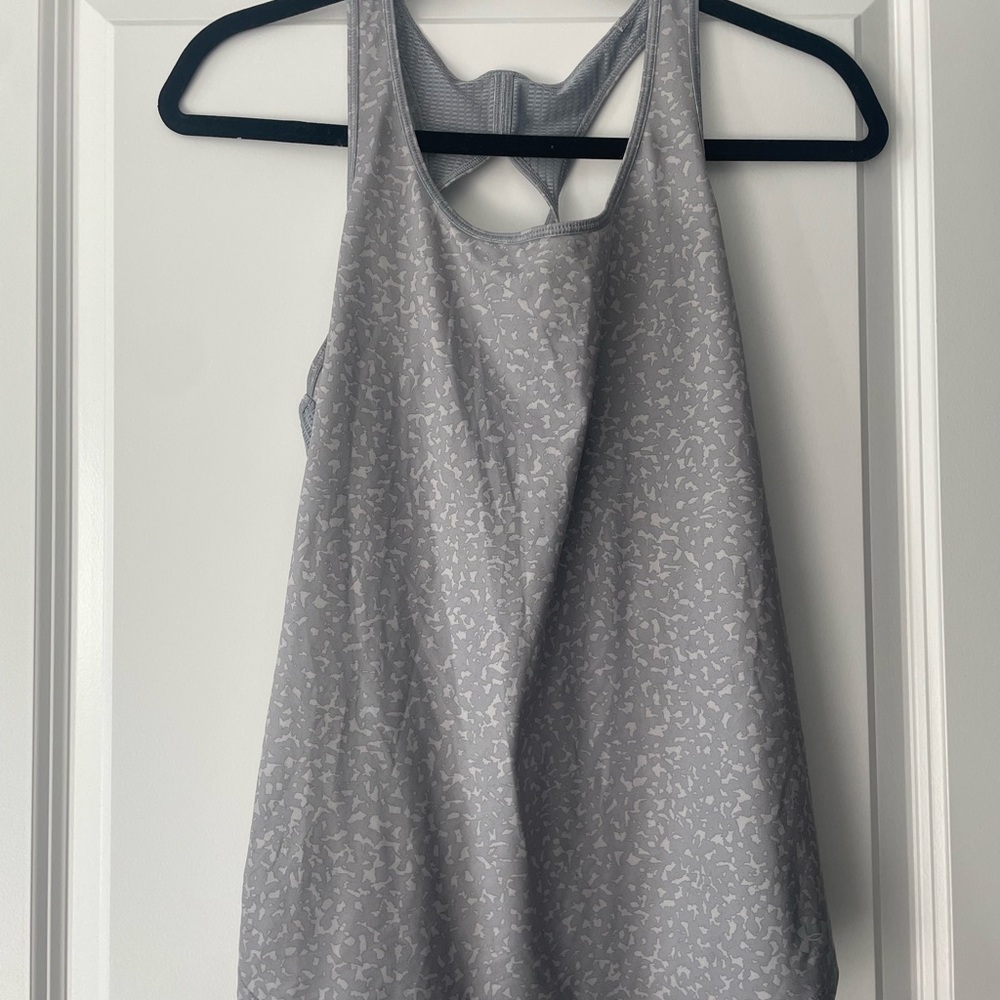 Women’s Underarmour Tank Top